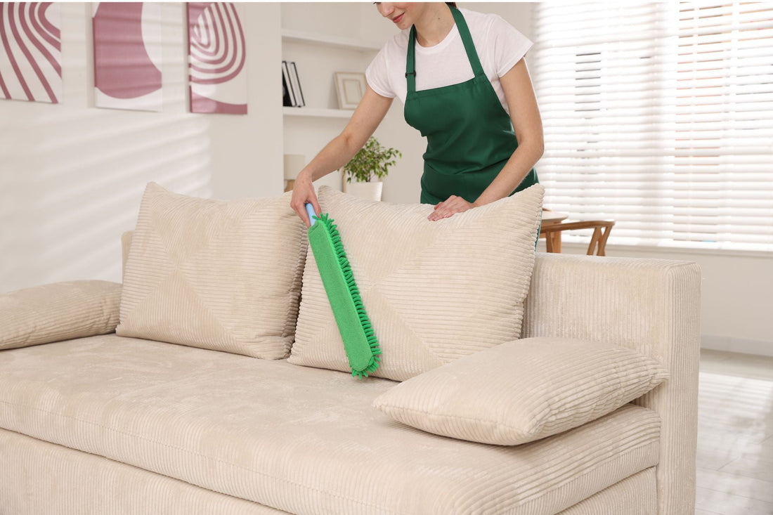 Was ist die beste Methode, um ein Stoffsofa zu reinigen?