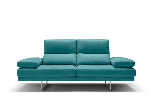 Lyon Stoffsofa in Türkis mit gepolsterten Rückenkissen und Chromfüßen, modernes Design